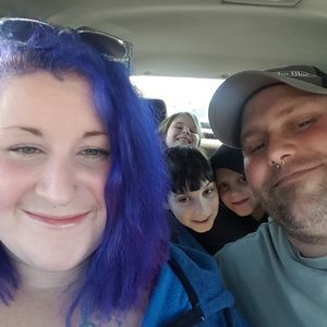 Meet your Posher, Mia